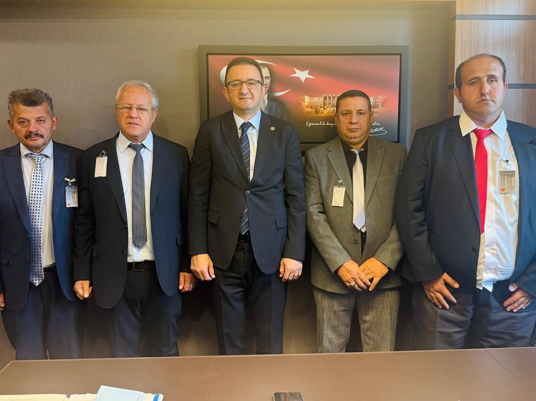 Dünya Engelliler Günü'nde Görmeyenleri Koruma Derneği Konya Şube Başkanı ve Yöneticileri TBMM'de Ağırlandı