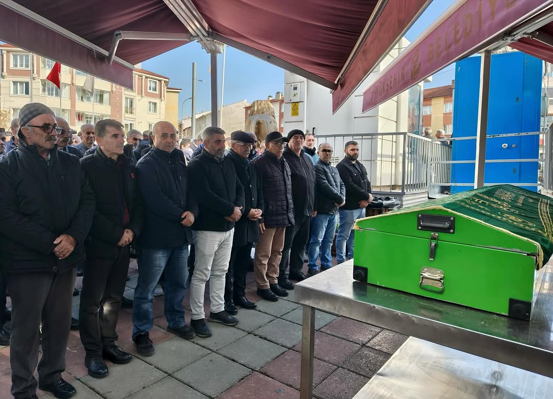 Eskişehir Hacı Bektaş Veli Cemevinden Ali Tekin Son Yolculuğuna Uğurlandı