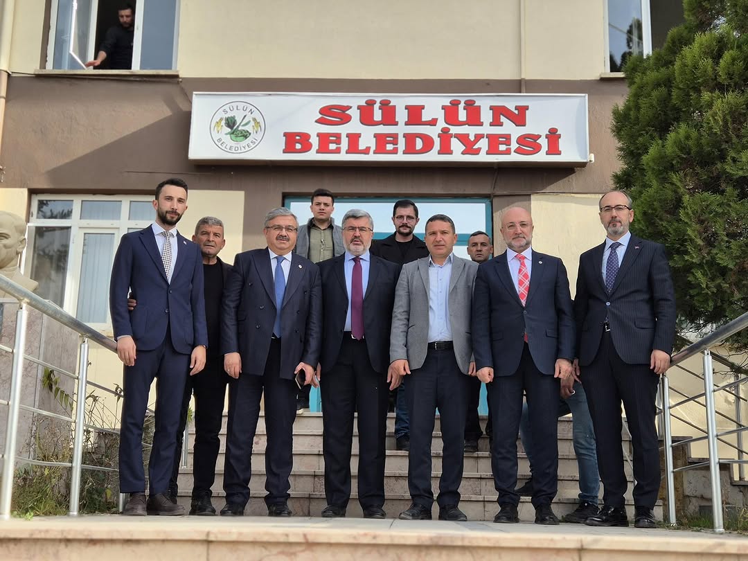 AK Parti Milletvekili İbrahim Yurdunuseven Sülün Belediye Başkanı Ahmet Poyraz'ı Ziyaret Etti