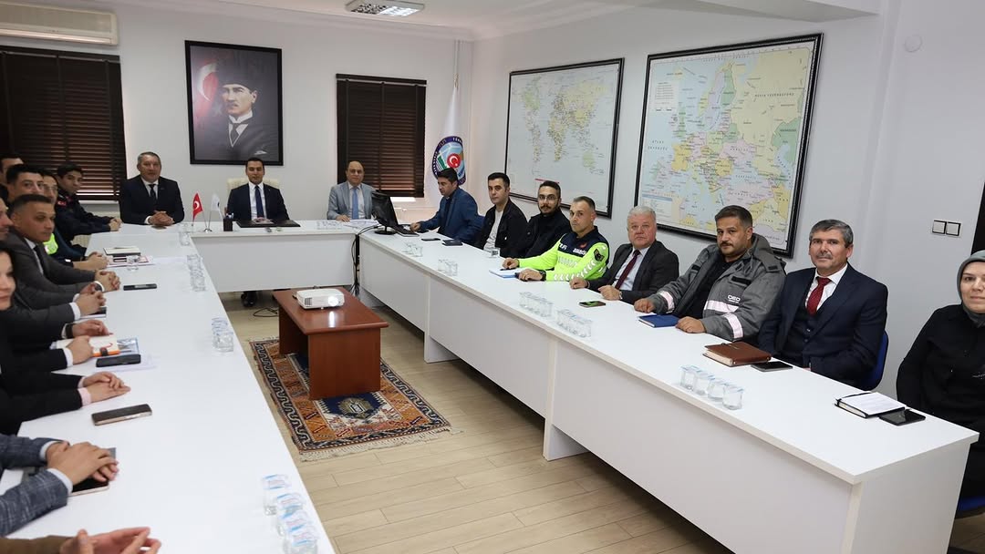 Dinar'da Kış Tedbirleri Koordinasyon Toplantısı Gerçekleştirildi