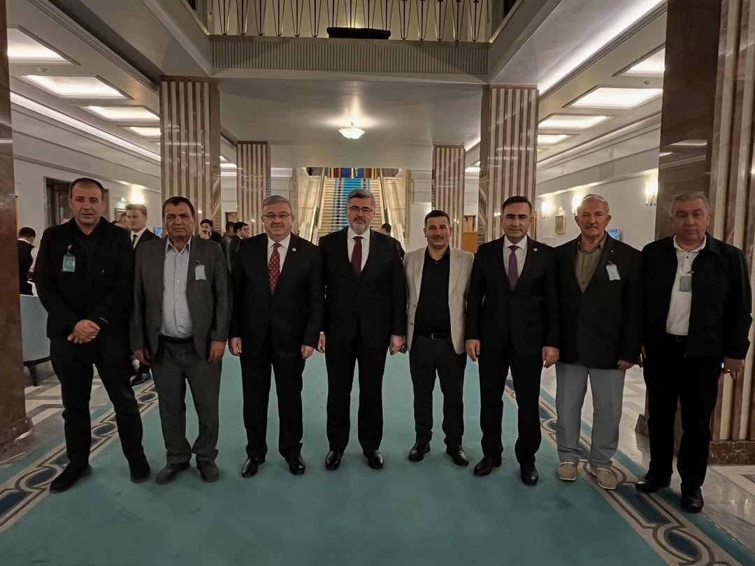 TBMM'de Kızılören İlçe Başkanı ve Yönetim Kurulu Üyeleri Ağırlandı
