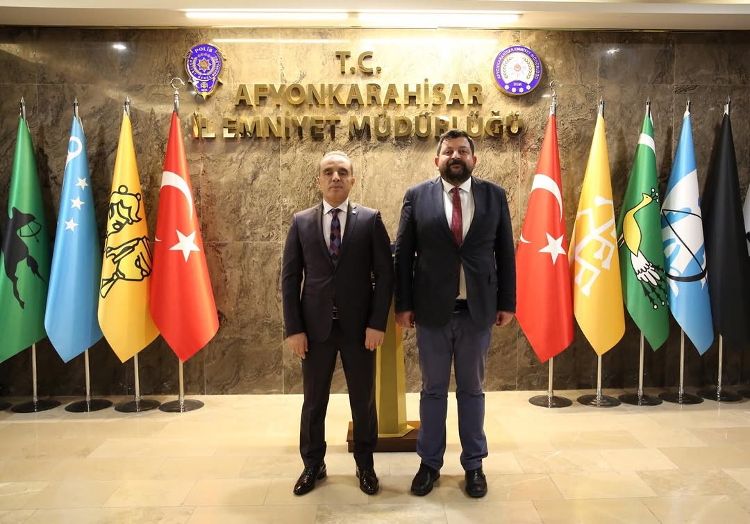 Başmakçı Belediye Başkanı Selçuk GÖNÜLLÜ, İl Emniyet Müdürü Ahmet Birtan EROL'u Ziyaret Etti