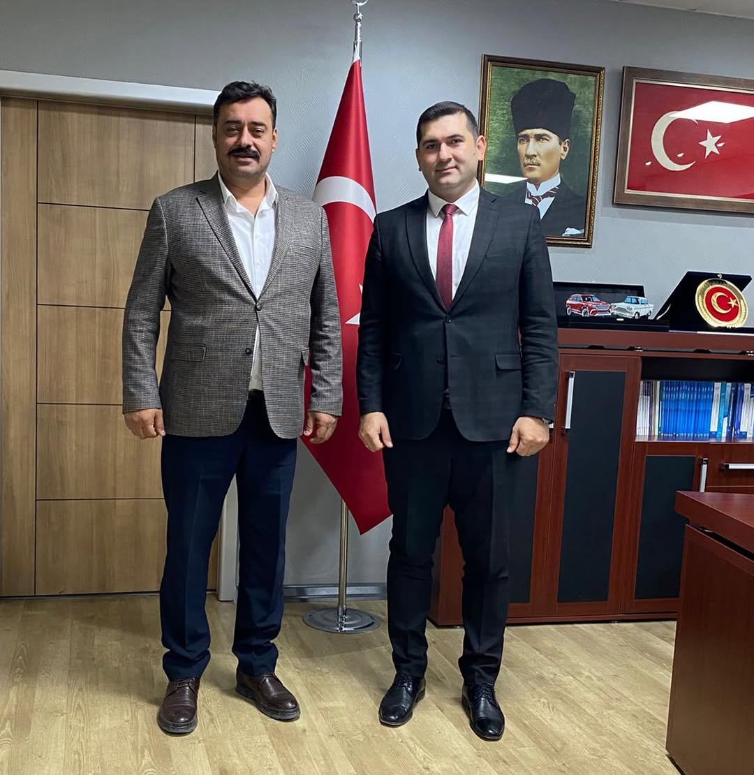 Dereçine Belediye Başkanı Aykut OKUMUŞ, Sgk İl Müdürü Süleyman ÇELİKBAŞ'ı Ziyaret Etti