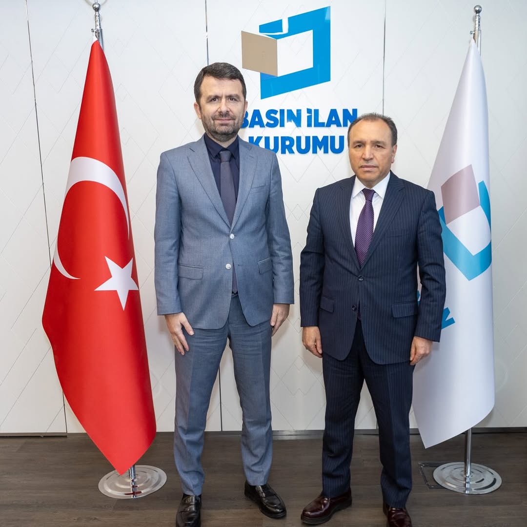 Afyon Kocatepe Üniversitesi Rektörü Prof. Dr. Mehmet Karakaş, Basın İlan Kurumu Genel Müdürü Abdulkadir Çay'ı Ziyaret Etti