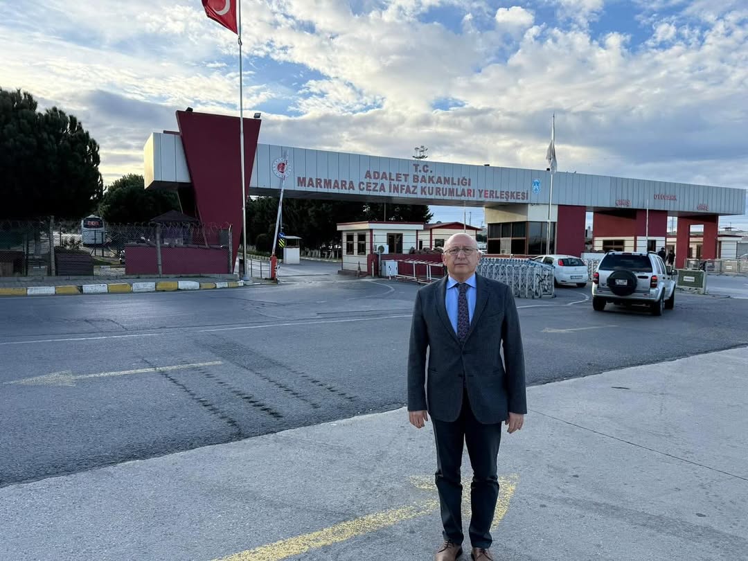 Utku Çakırözer Silivri Cezaevi'nde Bulunan İsimleri Ziyaret Etti