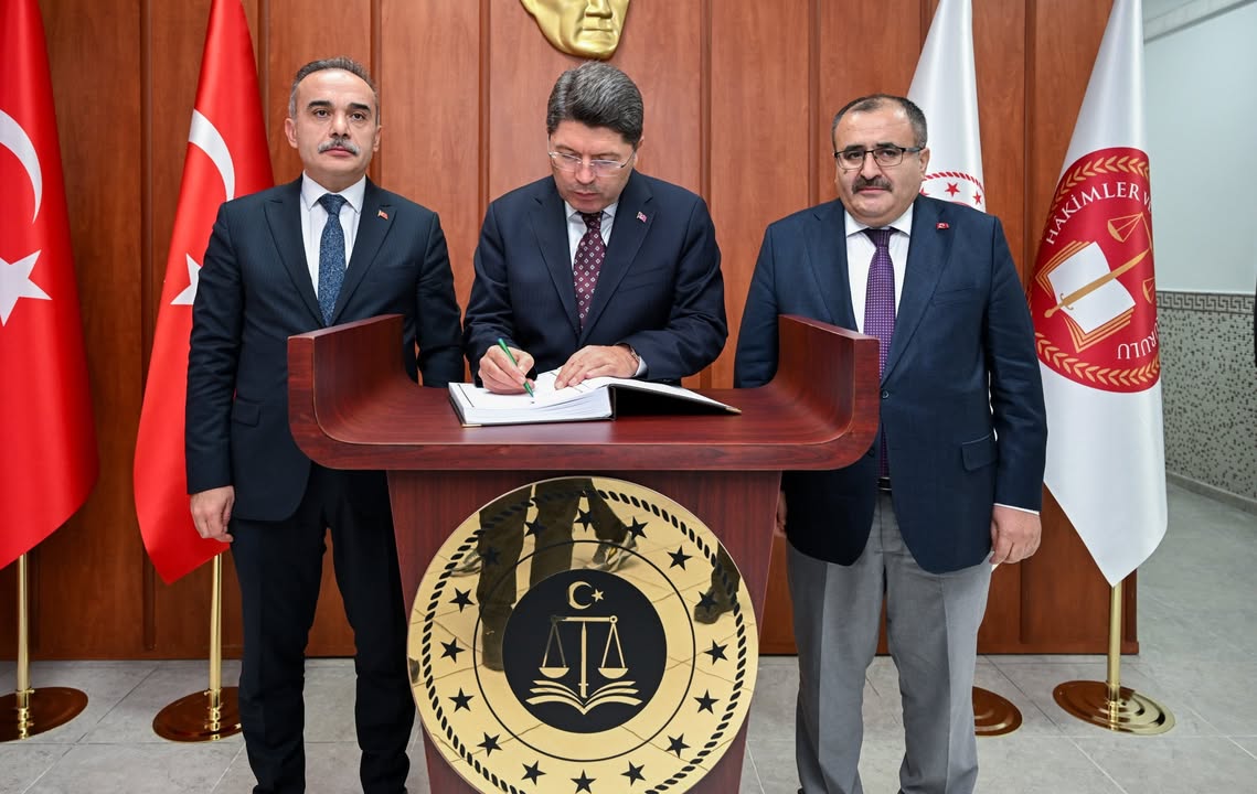 T.C. Adalet Bakanlığı'nın Afyonkarahisar Adliyesi Ziyareti