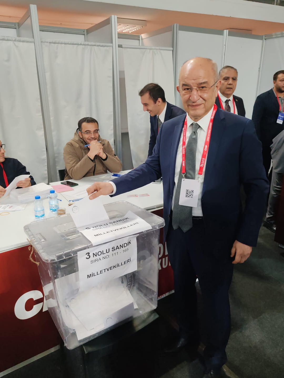 AK Parti'nin 39. Olağan Kurultayında Genel Başkanlık Seçimi Gerçekleşti