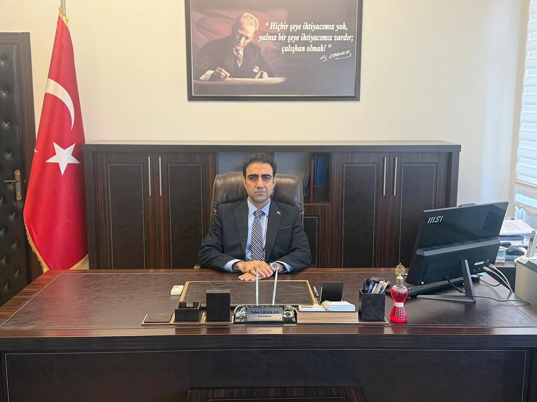 24 Kasım Öğretmenler Günü Mesajı - Sütçüler Kaymakamı Taha ERASLAN