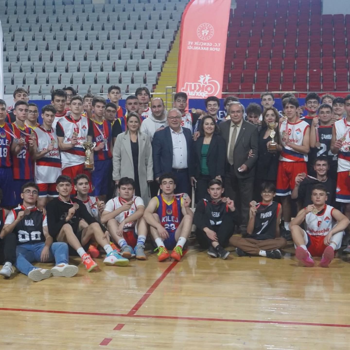 Okul Sporları Genç Erkekler Basketbol Müsabakaları Afyon'da Heyecan Dolu Finalle Son Buldu