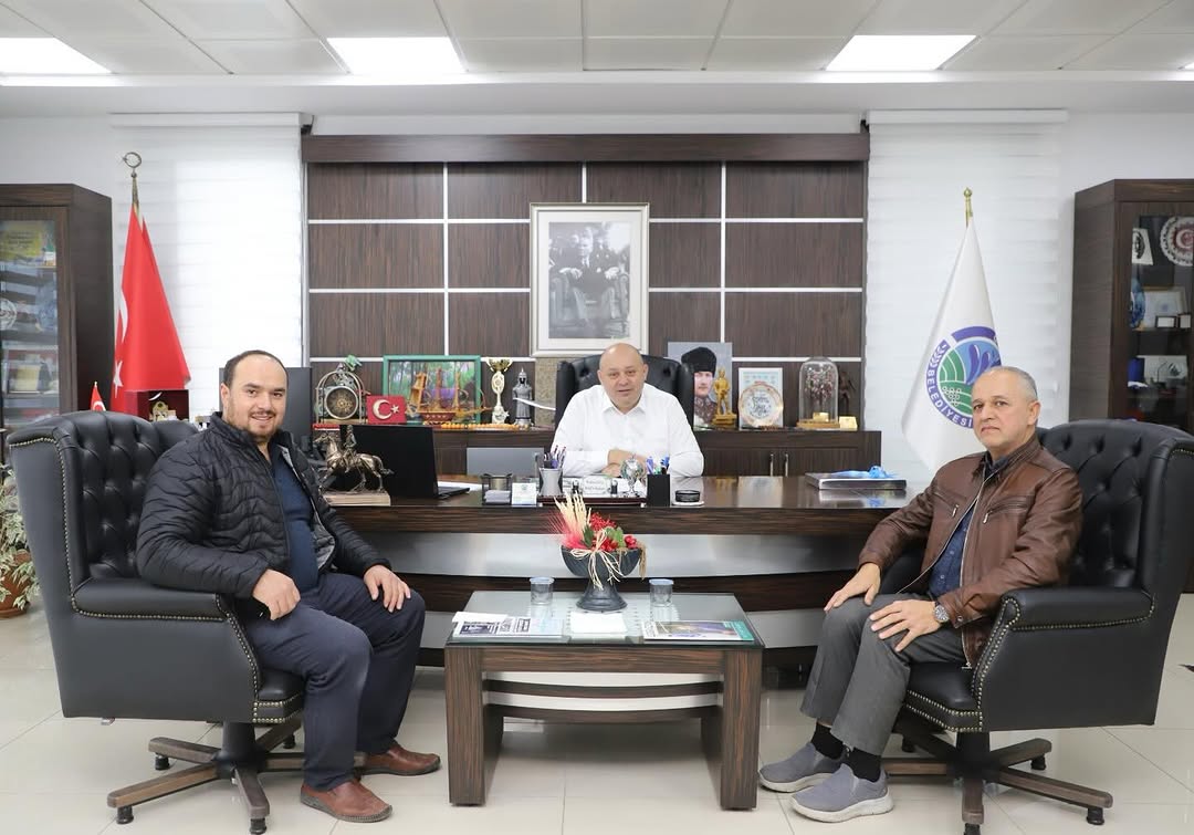 Gönen Belediyesi'nden Plevne Camii Derneği'ne Teşekkür Ziyareti