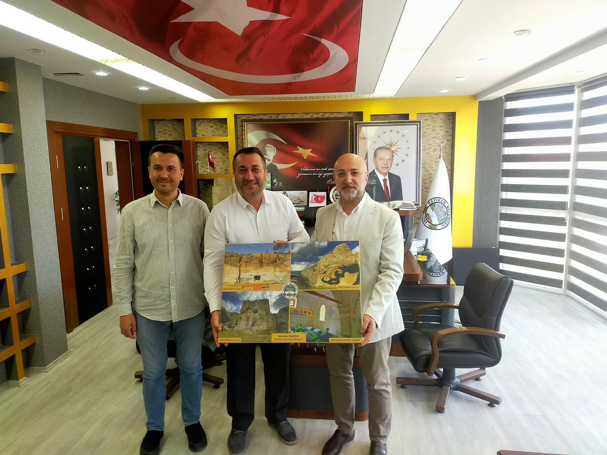 AK Parti Afyonkarahisar İl Başkanı Şahin, Kayıhan Belediye Başkanı Demiray ile İstişare Toplantısı Gerçekleştirdi