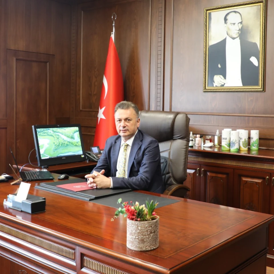 Afyonkarahisar Sanayici ve İş İnsanları Derneği'nden AFSÜ Rektörü'ne Tebrik