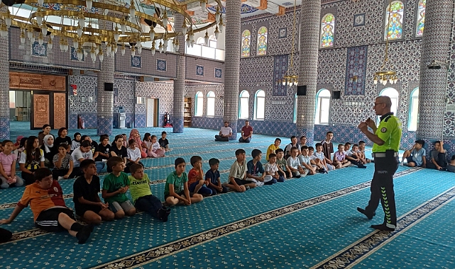 Afyonkarahisar'da Çocuklara Uygulamalı Trafik Eğitimi Verildi