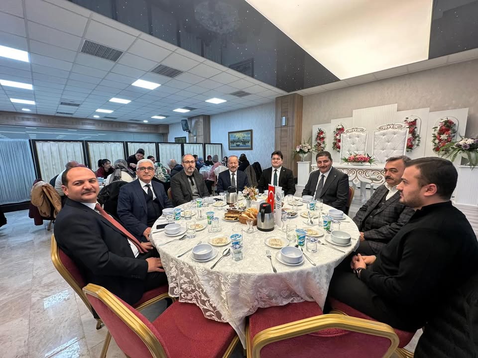 Bolvadinliler Dayanışma Vakfı İftar Programı