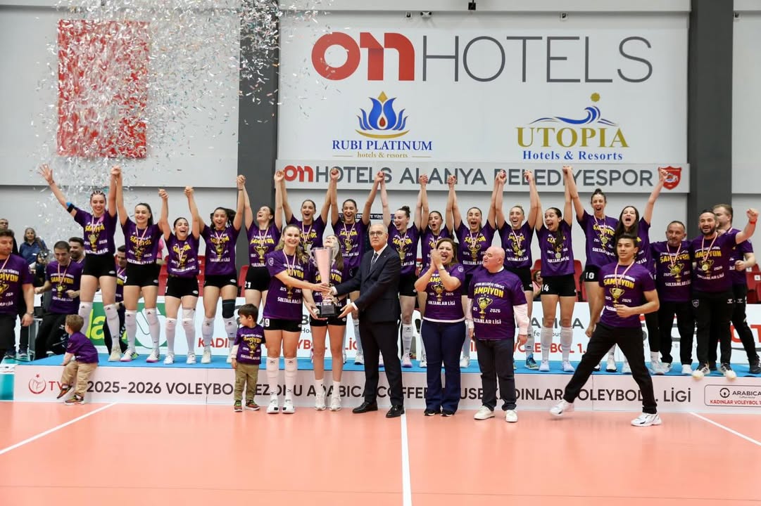 Afyon Belediye Yüntaş Voleybol Takımı Sultanlar Ligi Şampiyonu Oldu