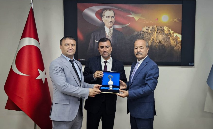 Milletvekili Taytak, İŞKUR İl Müdürü Karakaya'yı Ziyaret Etti