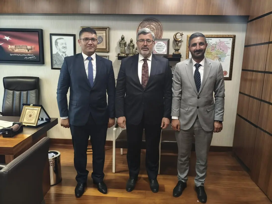 AK Parti Dinar İlçe Başkan Yardımcıları Gazi Meclisimizde Misafir Edildi