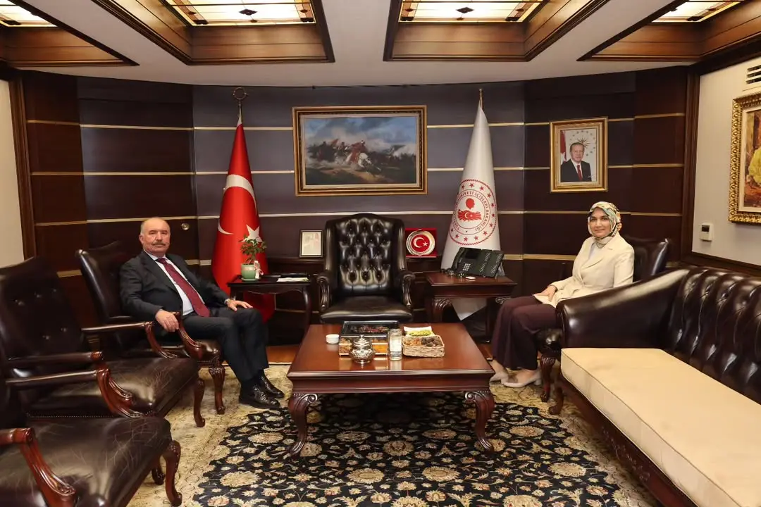 İçişleri Bakan Yardımcısı Doç. Dr. Kübra Güran Yiğitbaşı, Çorum Valisi Ali Çalgan ile Kamu Hizmetlerini Değerlendirdi