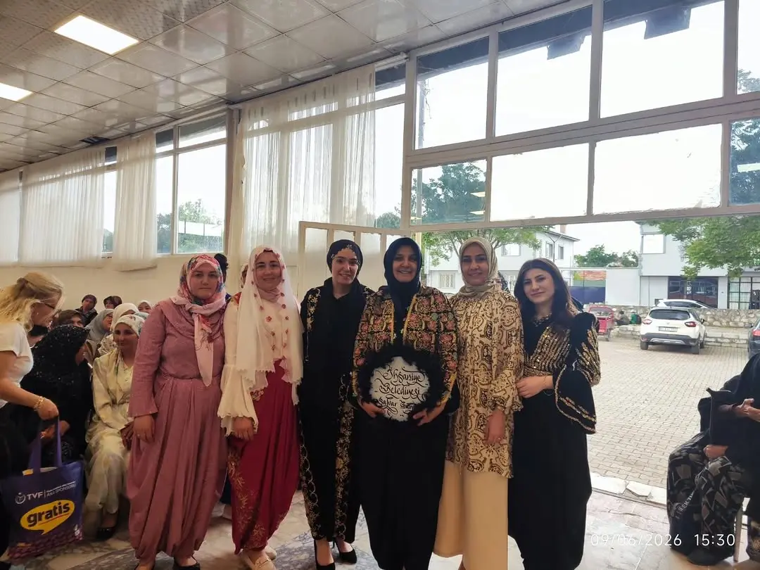 İhsaniye Belediyesi Şalvar Günü Etkinliğinde Yöresel Değerleri Yaşattı