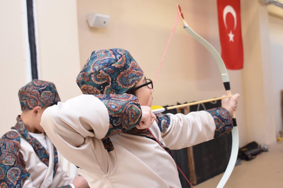 Afyonkarahisar'da Geleneksel Türk Okçuluğu Salon Puta Şampiyonası Sonuçlandı