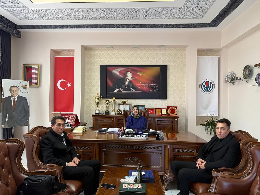 Federasyon Başkan Yardımcısı Kadir Tosun, İhsaniye Belediye Başkanı Emine Gökçe'yi Ziyaret Etti