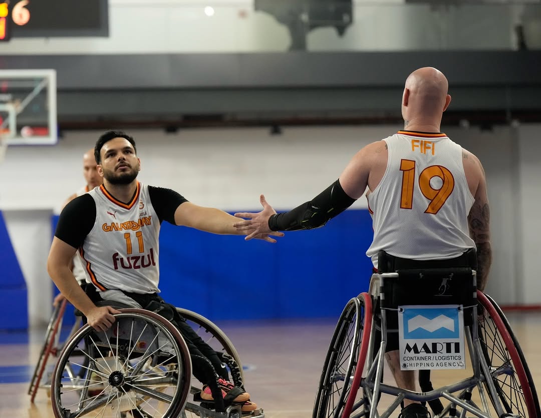 Galatasaray Ailesine Günaydın Mesajı