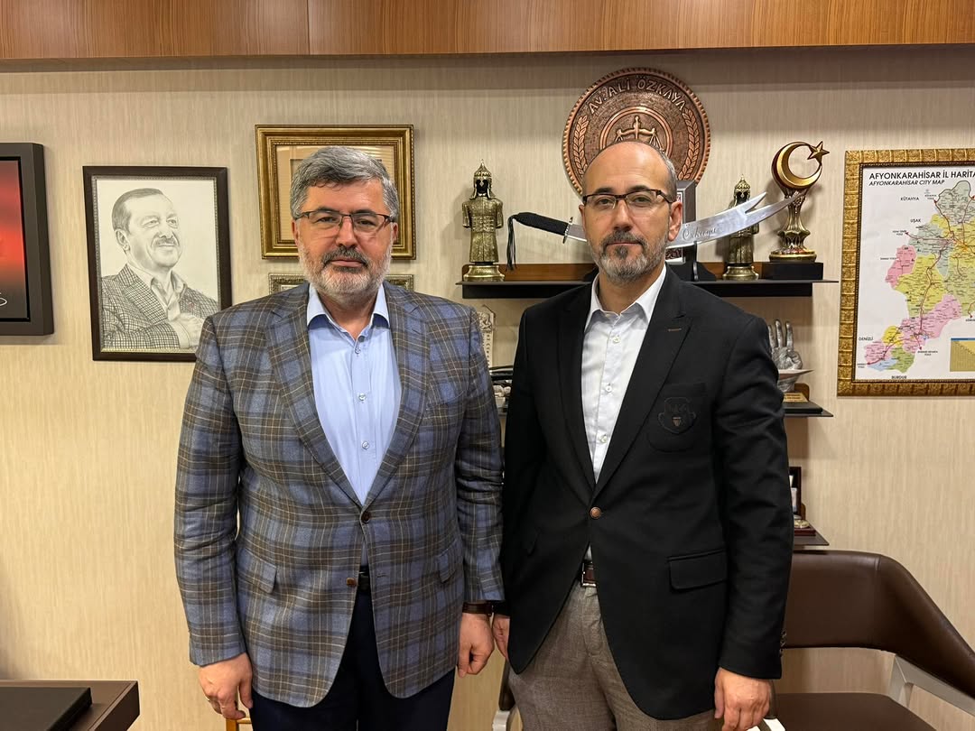 Afyonkarahisar İl Sağlık Müdürü Hakkı Öztürk Gazi Meclisinde Misafir Edildi