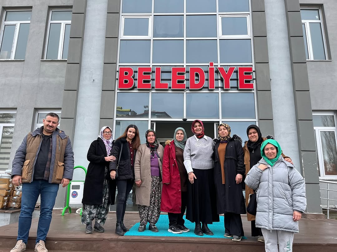 İhsaniye Belediyesi Başkanı Emine GÖKÇE, Beyköy’de Misafirlerini Ağırladı