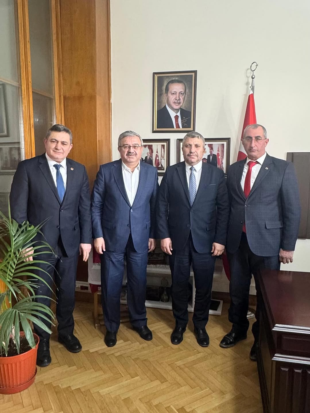 AK Parti Çobanlar İlçe Başkanı Murat Yeşil ve Çobanlar Belediye Başkanı Ali Altuntaş TBMM'de Misafir Edildi