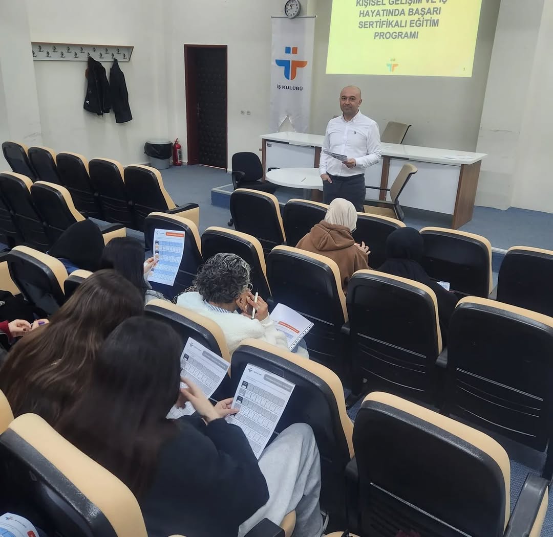 Aydın Çalışma ve İş Kurumu İl Müdürlüğü Gençlerin Kariyer Planlamalarına Destek Veriyor