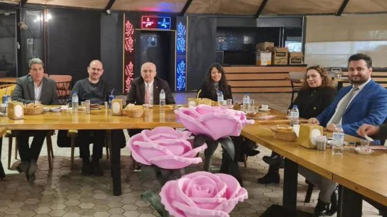 Afyonkarahisar Mali Müşavirler Odası Sandıklı'da İftar Programı Düzenledi