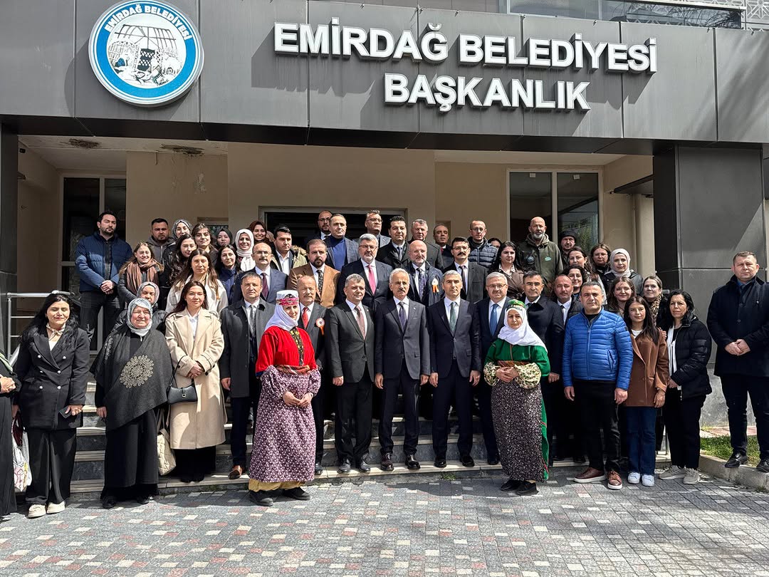Ali Özkaya: Emirdağ Belediye Başkanı Serkan Koyuncu'yu Ziyaret Etti