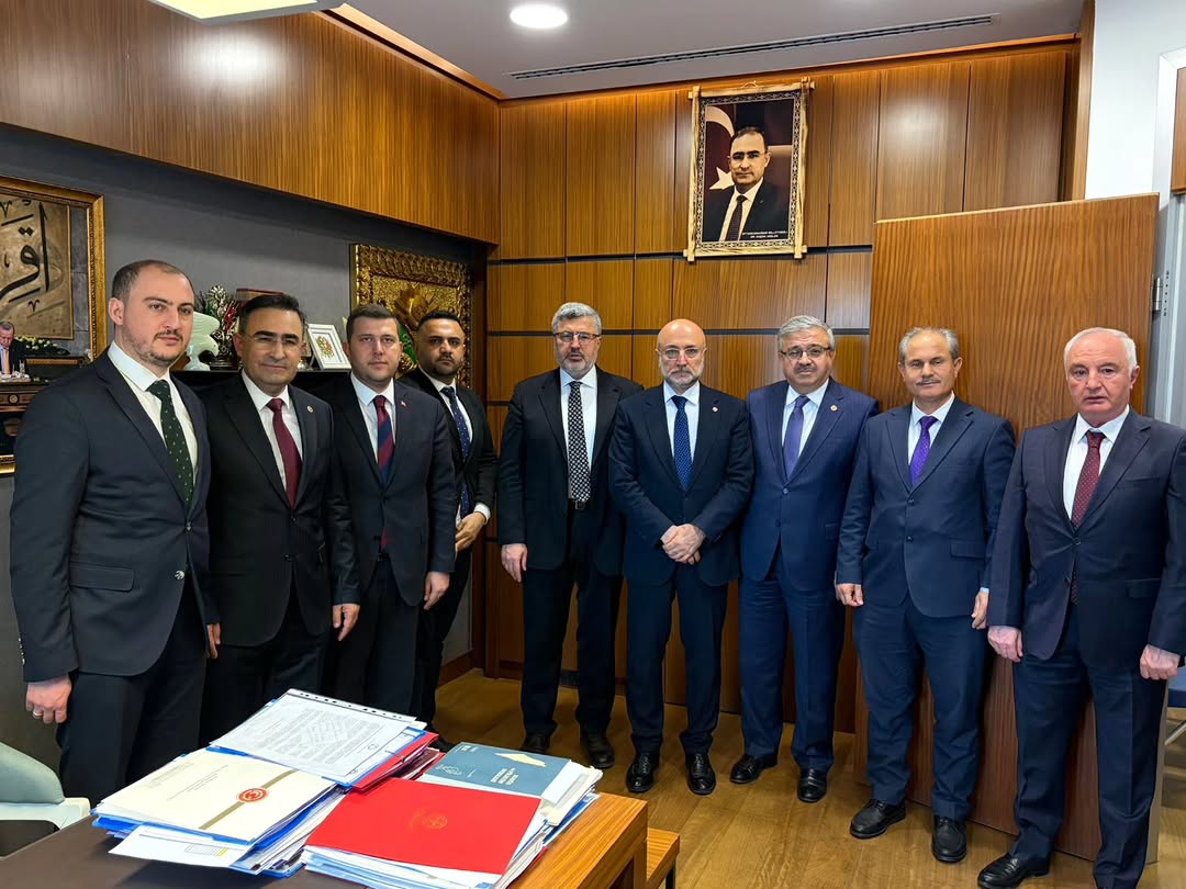 Ak Parti Afyonkarahisar Milletvekili Hasan Arslan, Meclis’te Aile Buluşması Tadında Güzel Bir Günü Paylaştı