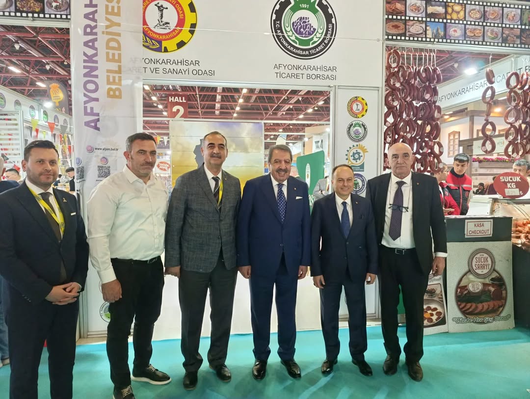 Ankara Ticaret Borsası Yönetim Kurulu Başkanı Faik Yavuz, ATSO Standını Ziyaret Etti