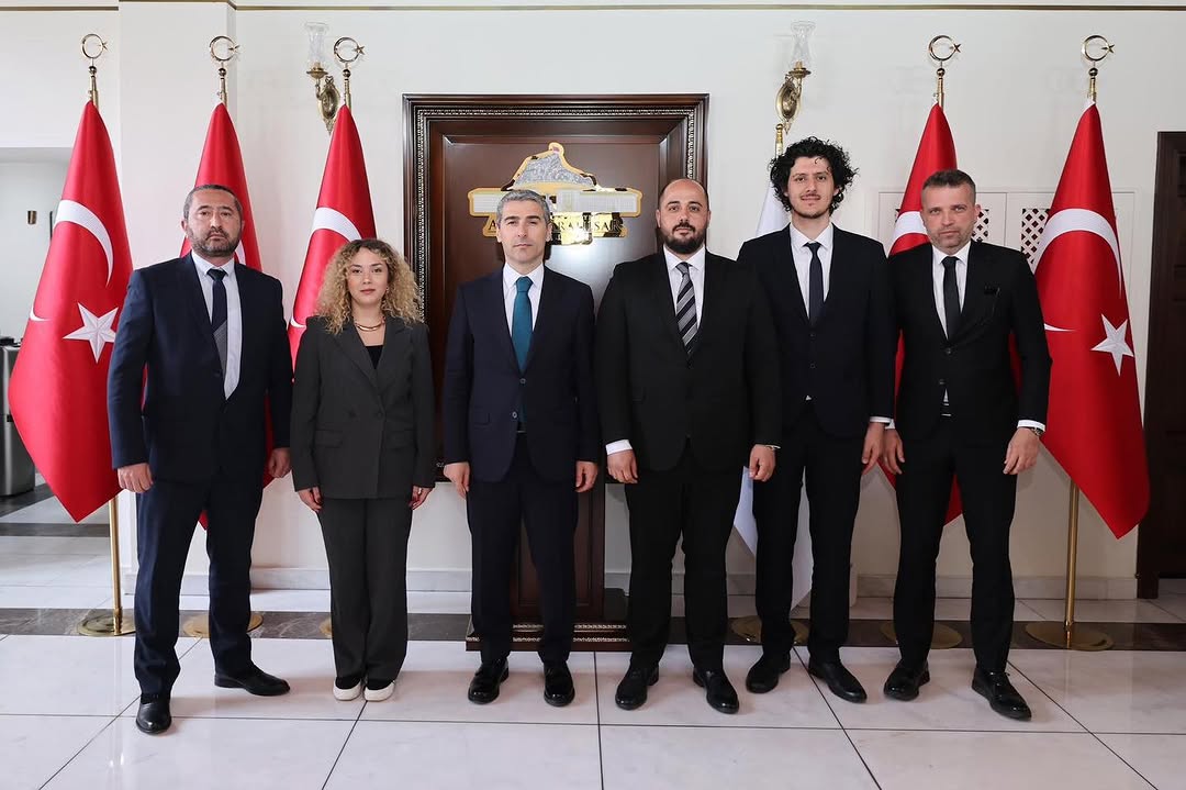 Afyonkarahisar Valiliği, AKUT Arama Kurtarma Derneği Yöneticilerini Kabul Etti