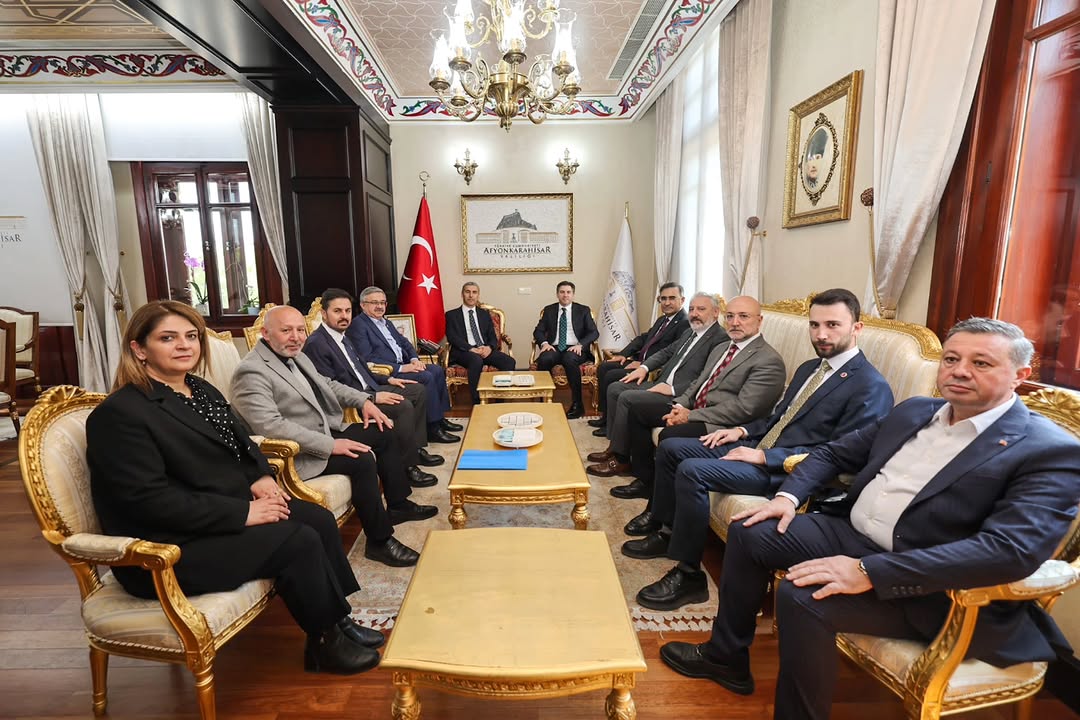 Ak Parti Afyonkarahisar İl Gençlik Kolları'ndan Tarım ve Orman Bakan Yardımcısı Dr. Ahmet Bağcı'ya Ziyaret