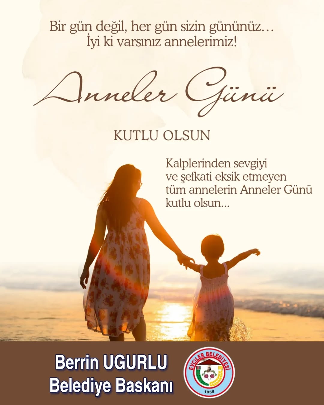 Başta şehit annelerimiz olmak üzere, hayatımıza sevgileriyle yön veren, fedakârlıklarıyla geleceğimizi...