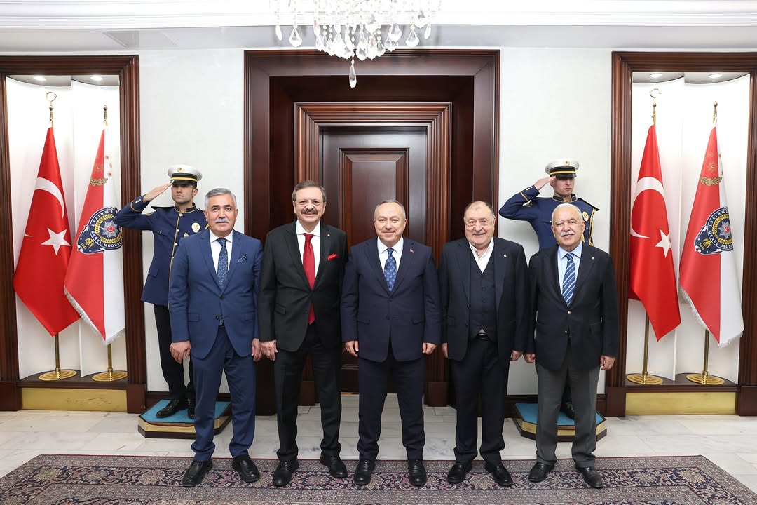 TOBB Başkanı Mustafa Rifat Hisarcıklıoğlu, Emniyet Genel Müdürlüğü görevine atanan Sayın Ali Fidan’ı ziyaret etti