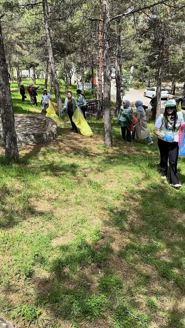 Tarım ve Orman Bakanlığı, Gençlik ve Spor Bakanlığı İş Birliğiyle 'Orman Benim' Projesi Hayata Geçirildi