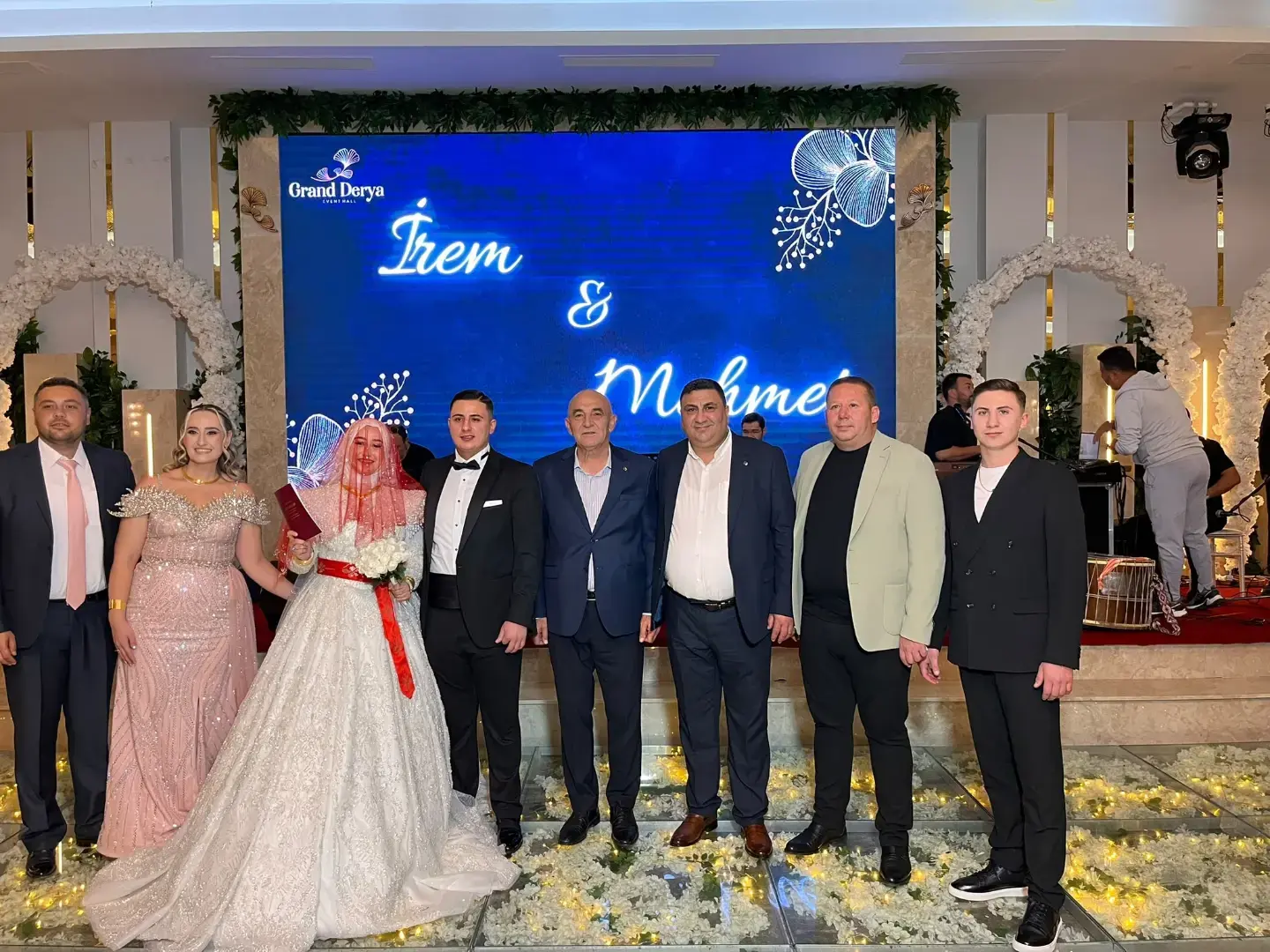 Düğün Törenine Katılım Sağlandı