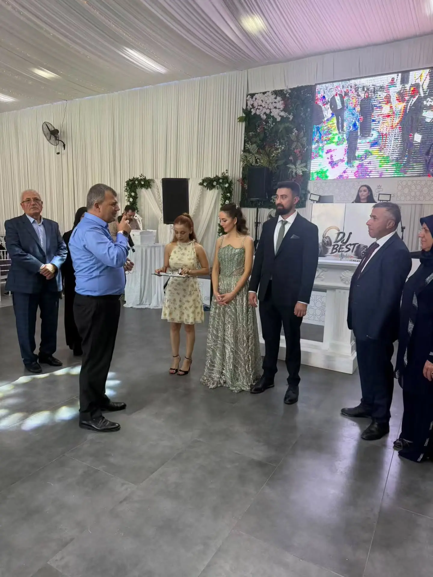 Genç Çiftin Nişan Merasimi Gerçekleşti