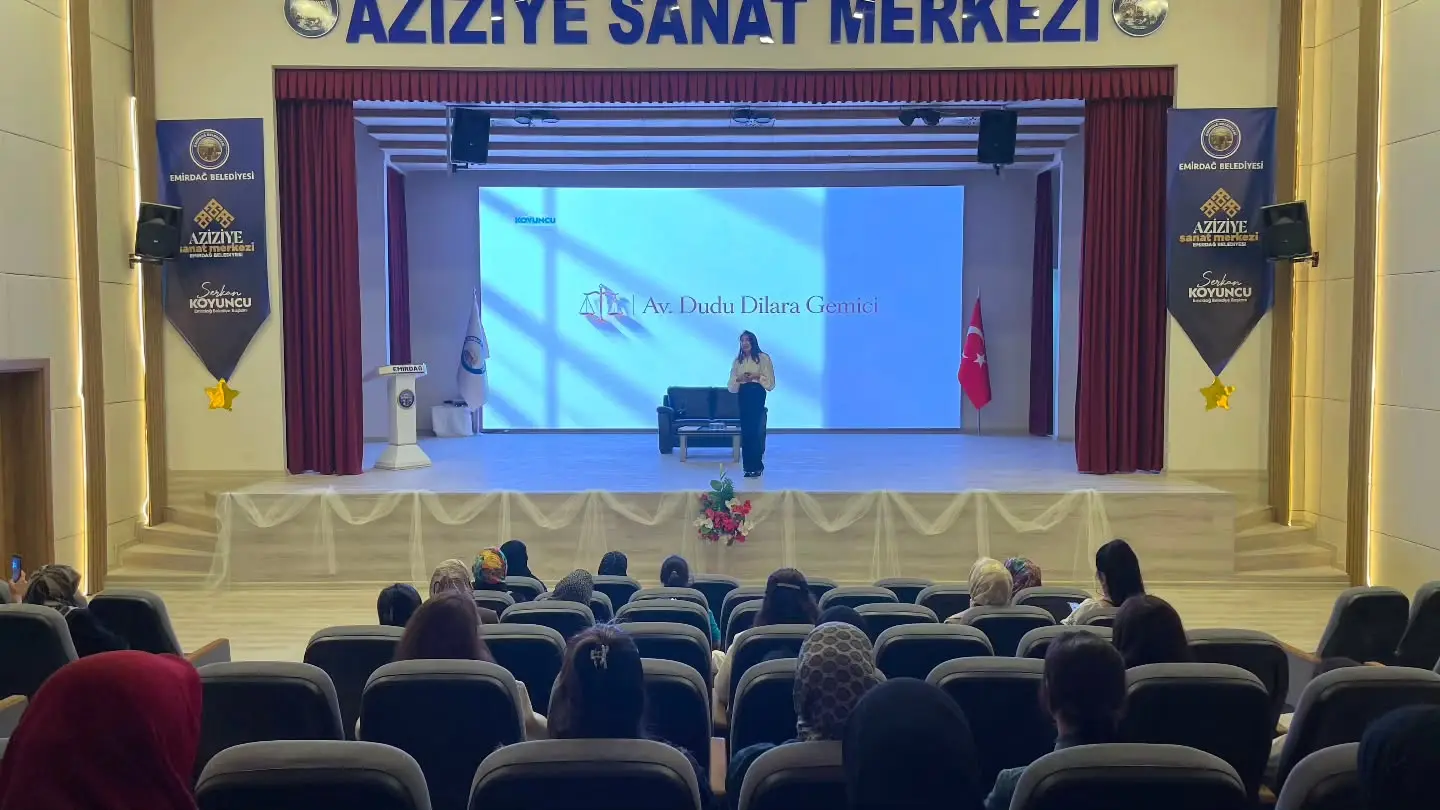 Kadınlara Yönelik Hukuk Semineri Düzenlendi