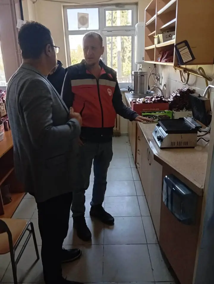 Kütahya'da Okul Kantinlerinde Gıda Denetimleri Yapıldı