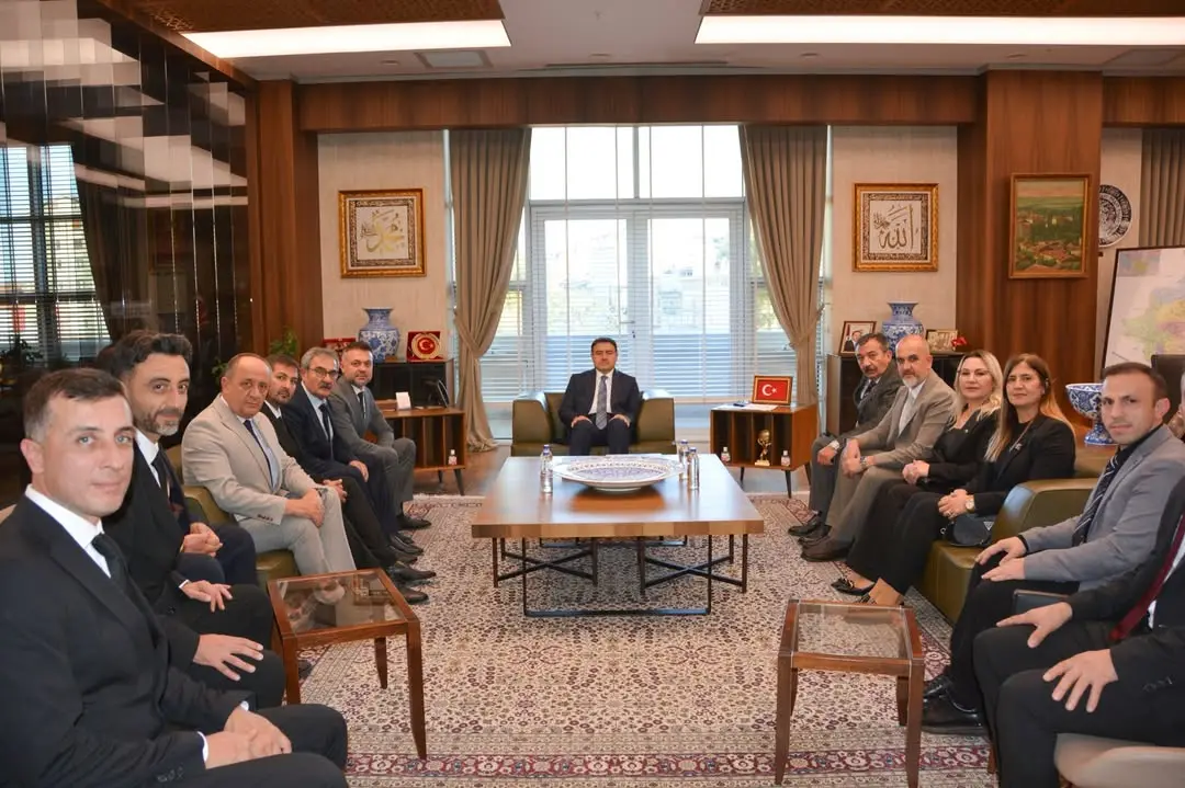 Kütahya Valisi, Ticaret Borsası Başkanı'nı kabul etti