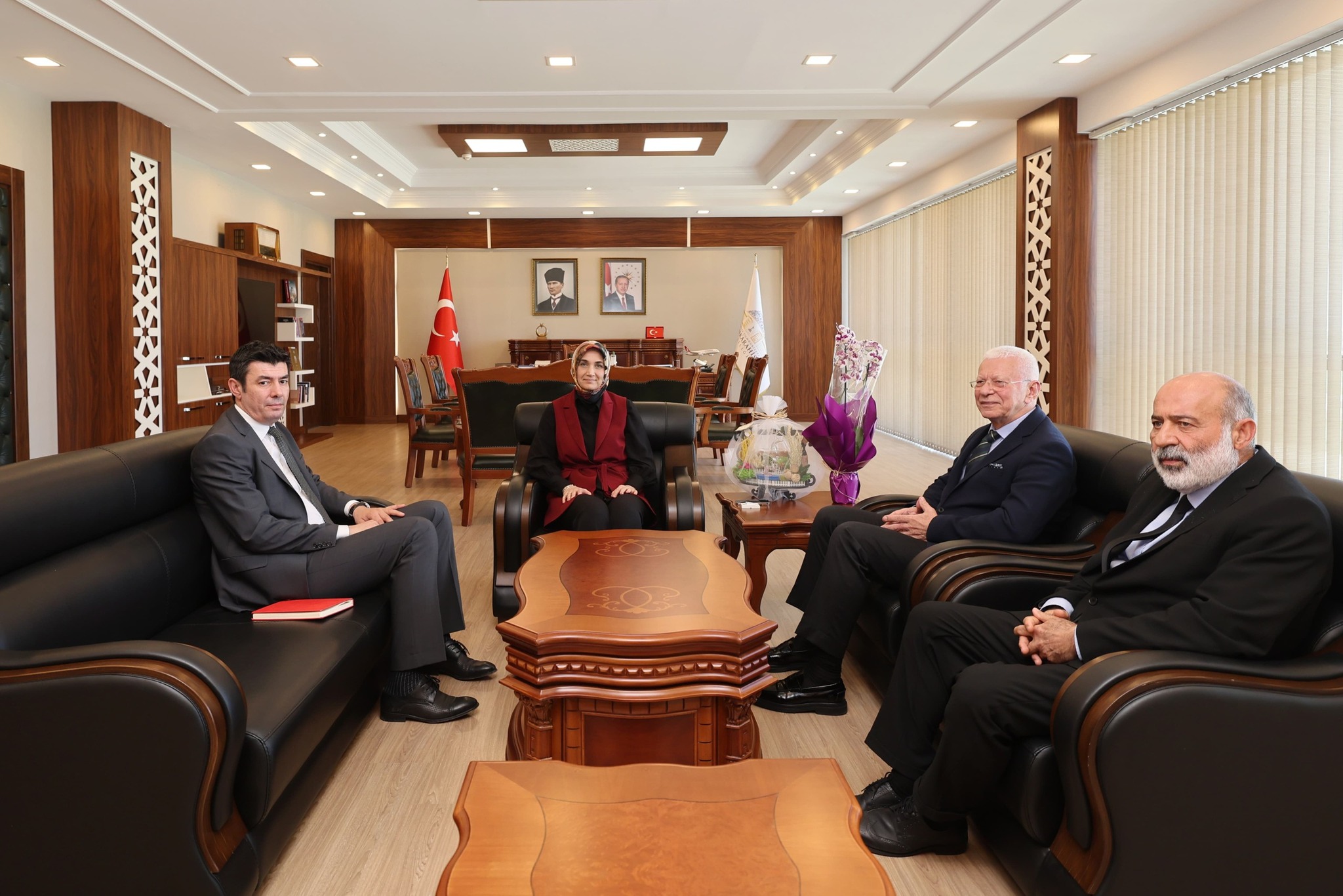 Afyonkarahisar'da Motokros Heyecanı: Vali Yiğitbaşı Kabulde