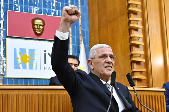 İYİ Parti, Gazi Meclis'te Yenilenme ve Adalet Vurgusu Yaptı