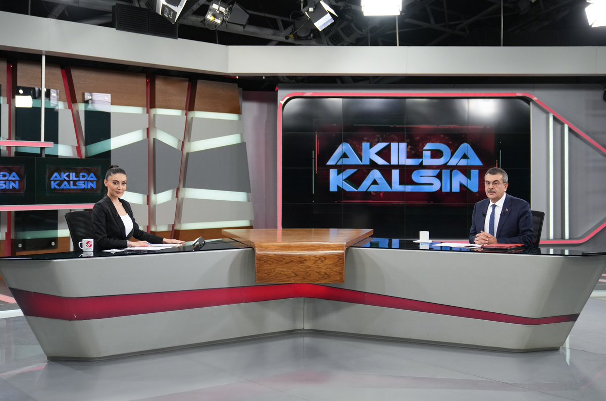 Millî Eğitim Bakanı Tekin, Beyaz TV'de Eğitime Dair Önemli Açıklamalar Yaptı