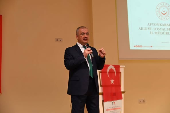 Emirdağ'da Koruyucu Aile Farkındalığı: Başkan Koyuncu Destek Veriyor