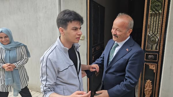 Afyonkarahisar'dan Müzik Dahasının Hikayesi: Samet Ege Yürekli