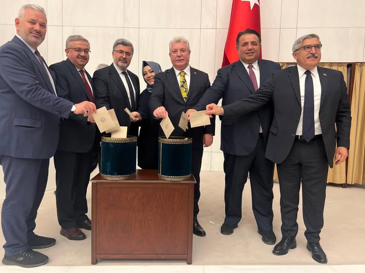 Afyonkarahisar Milletvekili Yurdunuseven, TBMM'de Önemli Kanunlara İmza Attı